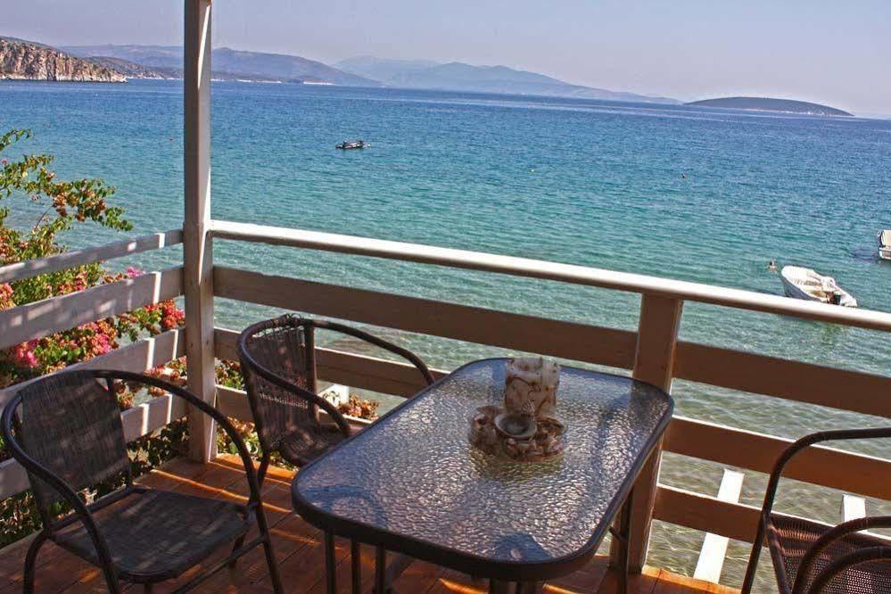 Poseidon Apartments Толон Экстерьер фото