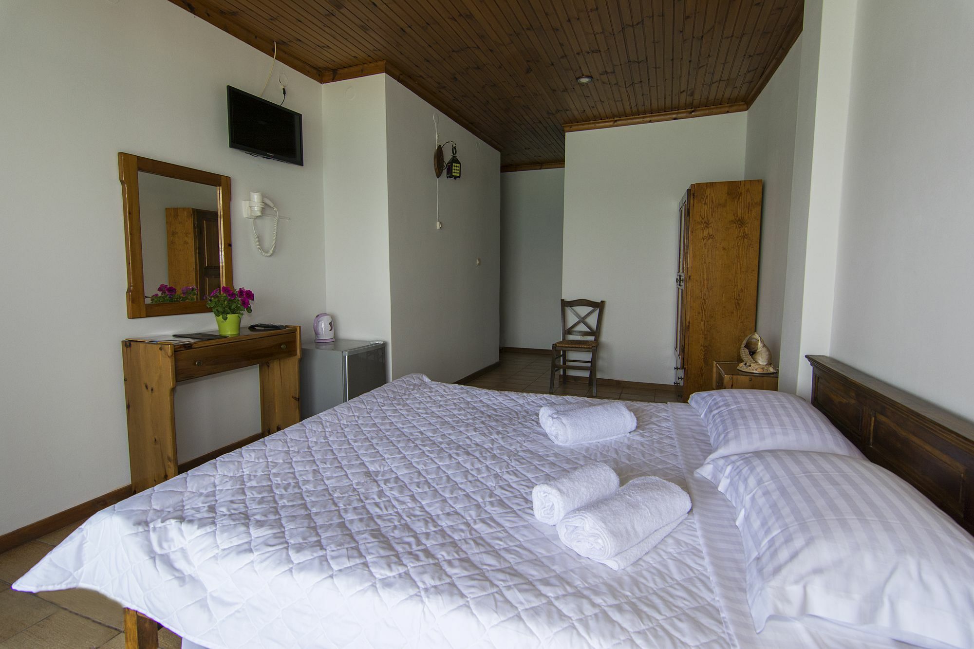 Poseidon Apartments Толон Экстерьер фото